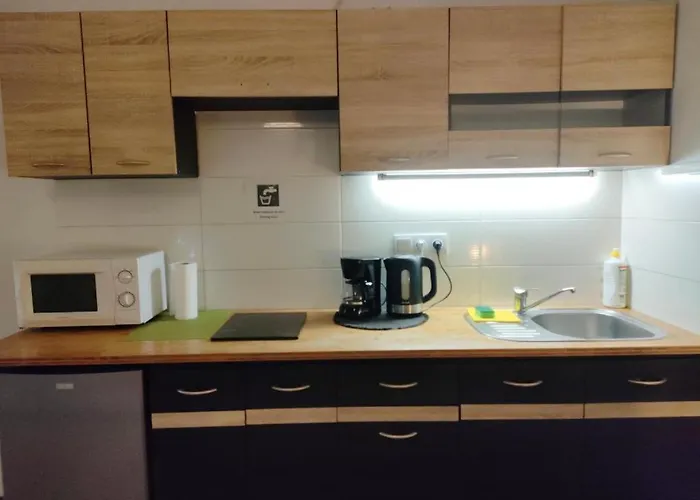 Place * كراكوفيا